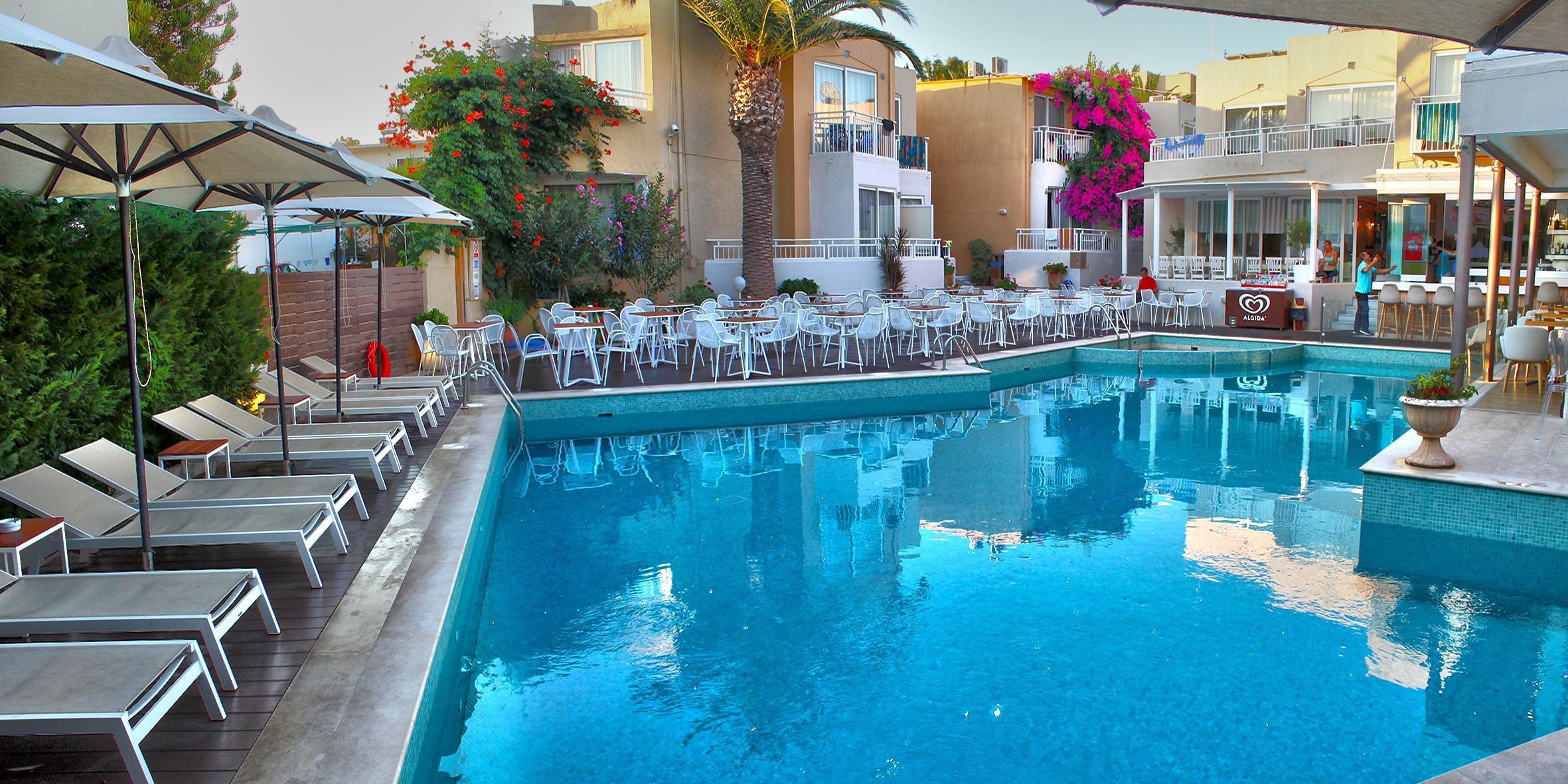 Nefeli Hotel Platanes  Bagian luar foto